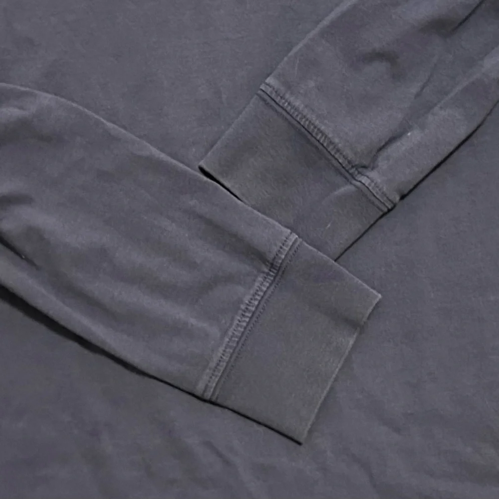 Vineyard Vines Navy Blue Whale Long Sleeve Shirt- Size S - Picture 6 of 7